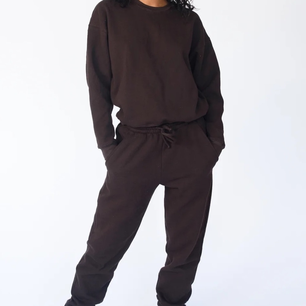 SKATIE sweatset Willow - rocky sweatpants and Chris crewneck sweatshirt